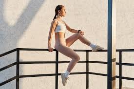 迈阿密网球公开赛 郑钦文阿丽娜晋级女单16强